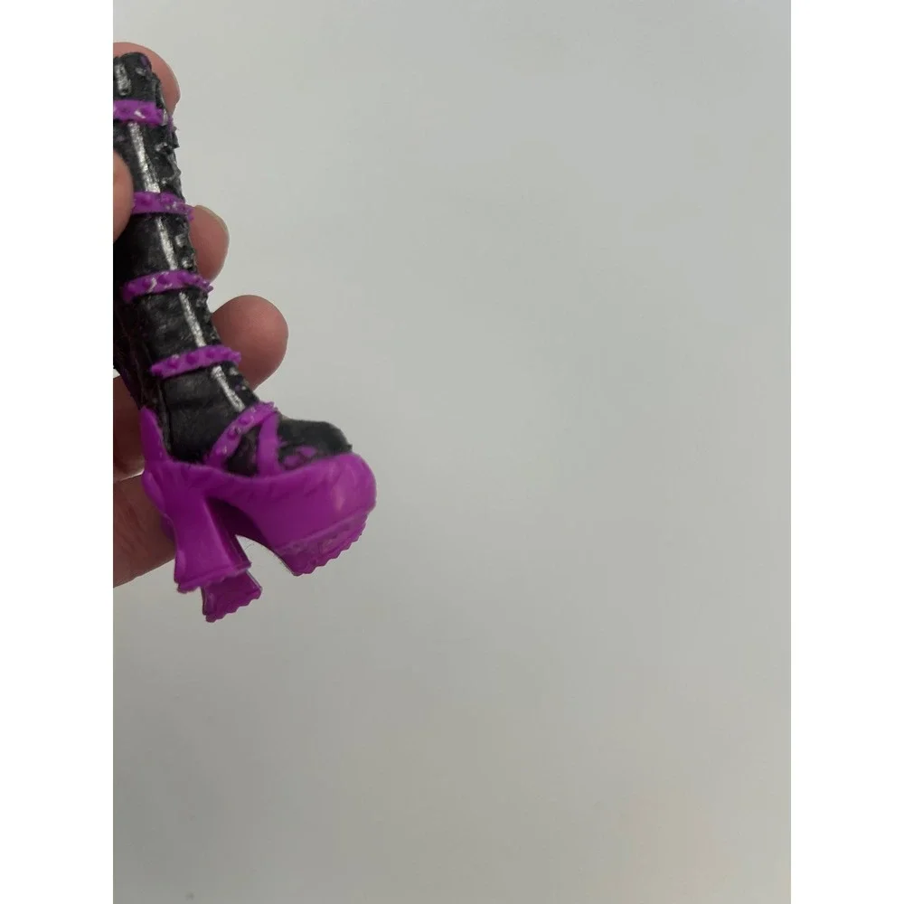Monster High Fearbook Toralei Tall Platform Boots Painted
